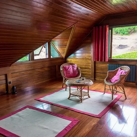 Villa Luxurious In Eastern Madeira *