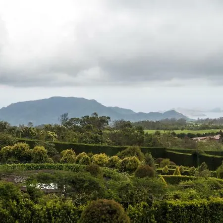 Villa Luxurious In Eastern Madeira *